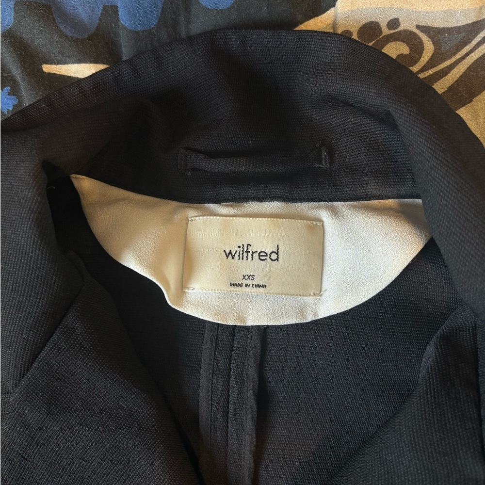 Wilfred Button up - Picture 2 of 6